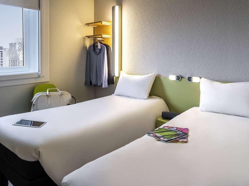 Ibis Paris Porte De Bercy 3*